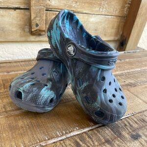 CROCS Blue and Black Sandals with Ventilation